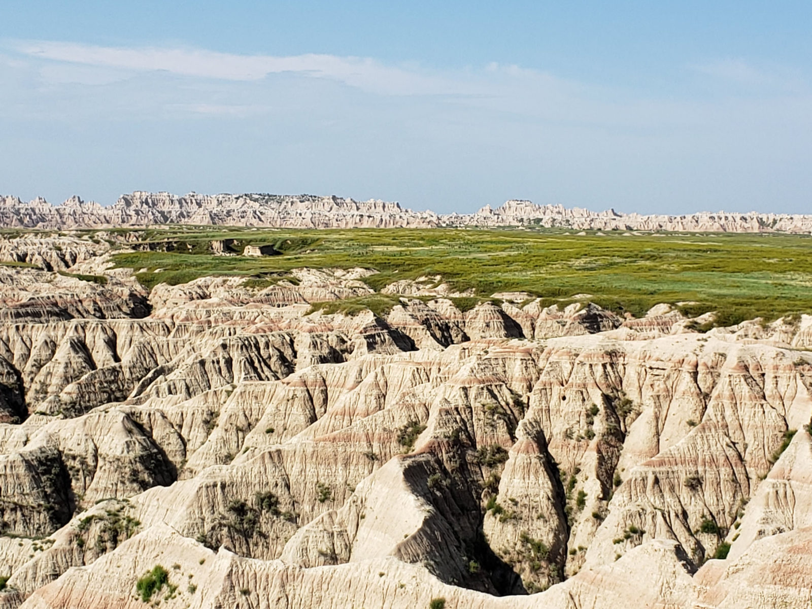 Badlands canyon and prairie